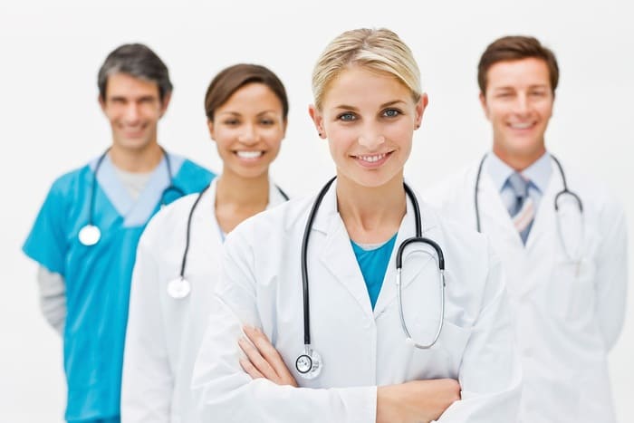 cơ hội ngành y sĩ đa khoa